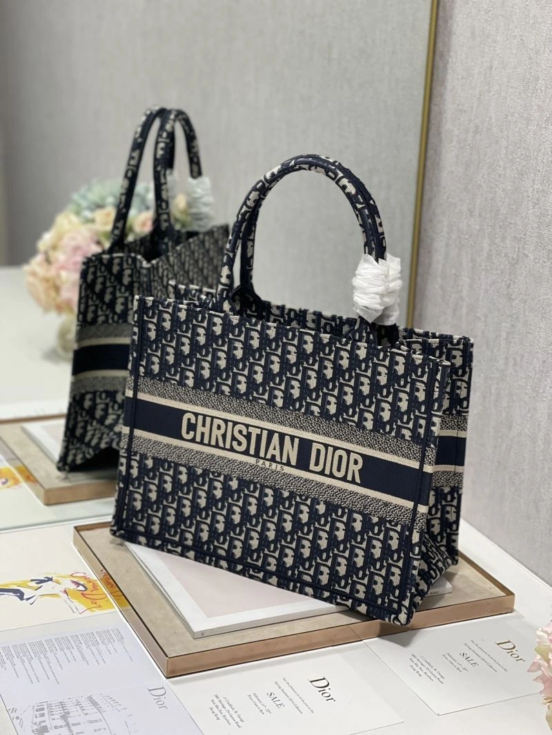 Tailored Christian Dior Shopping Bags 76200