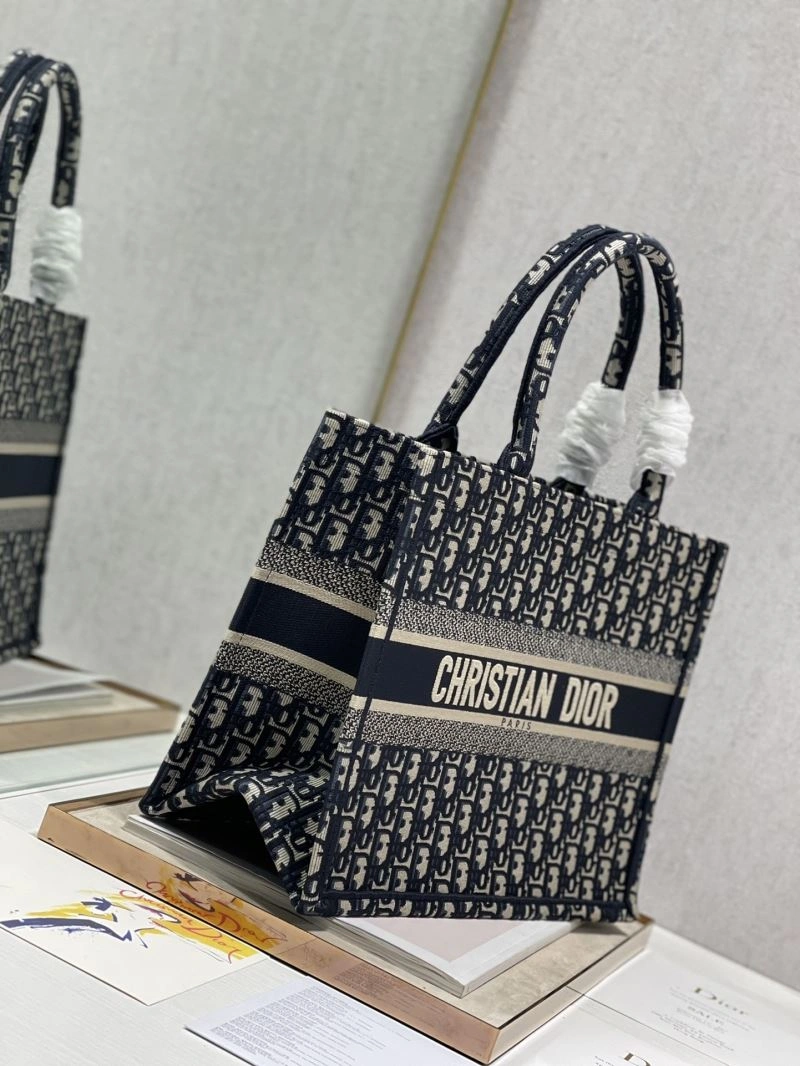 Tailored Christian Dior Shopping Bags 76200