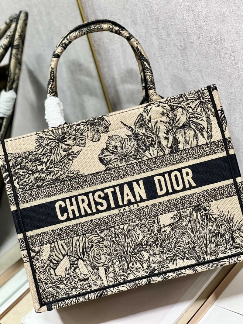 Christian Dior Shopping Bags Refined 76191