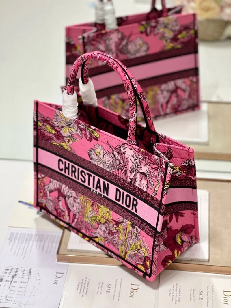 Christian Dior Shopping Bags Fashionable 76179