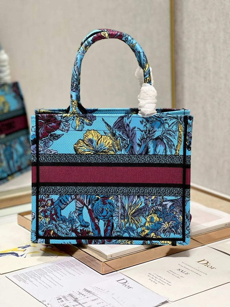 Christian Dior Shopping Bags ModernLook 76186