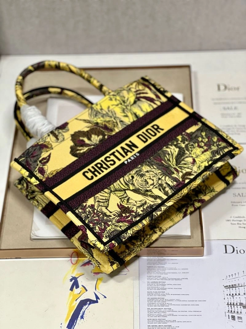Lightweight Christian Dior Shopping Bags 76185