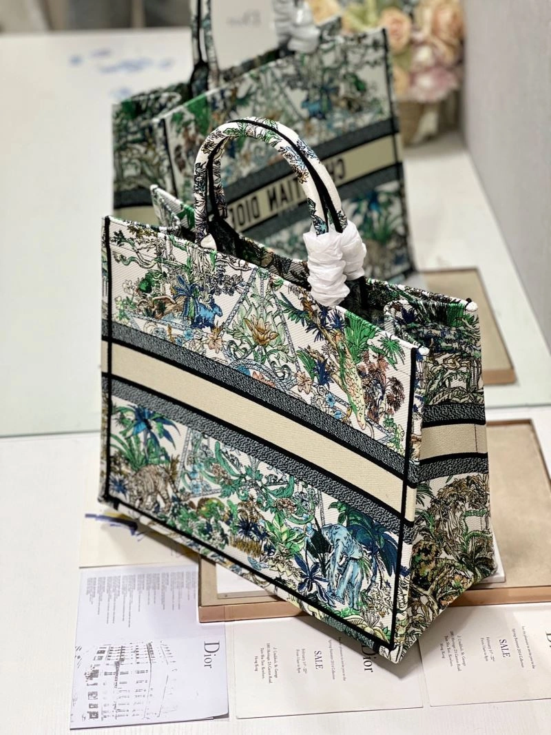 Christian Dior Shopping Bags Flexible 76157