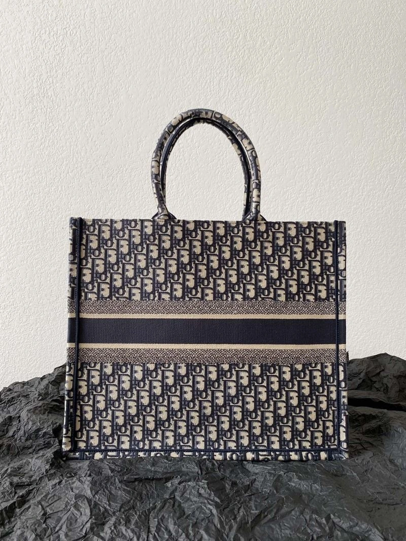 ComfortFit Christian Dior Shopping Bags 75667