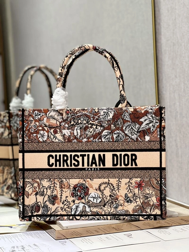 Christian Dior Shopping Bags Attractive 75665