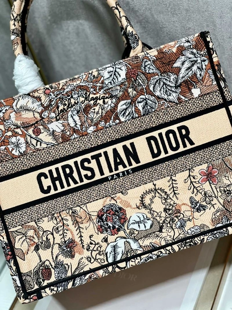 Christian Dior Shopping Bags Attractive 75665