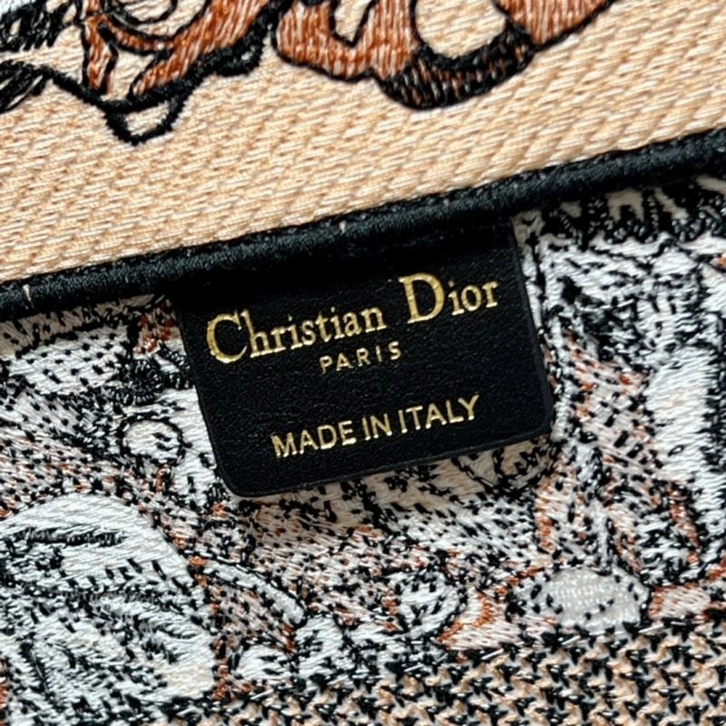 Christian Dior Shopping Bags Attractive 75665