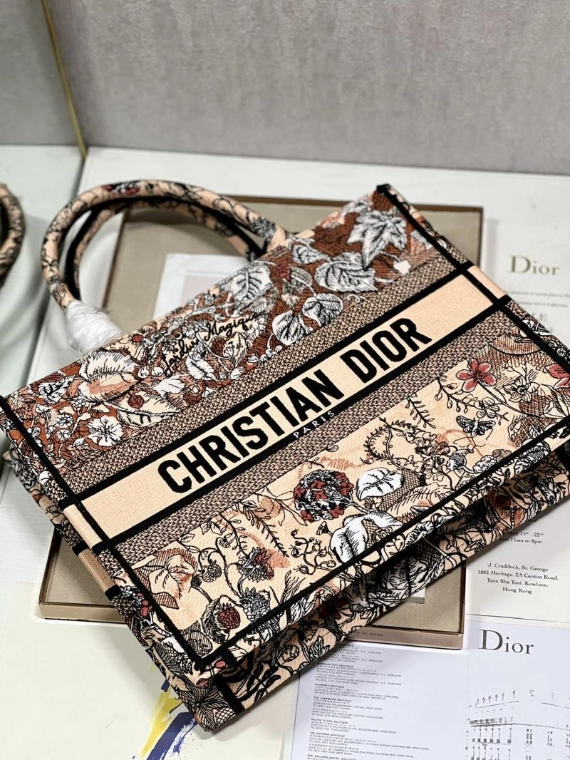 Christian Dior Shopping Bags Attractive 75665