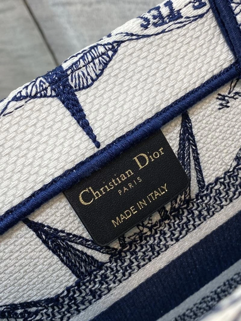 Christian Dior Shopping Bags Sleek 75663
