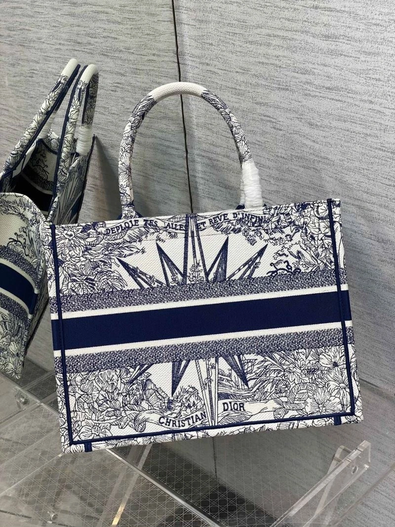 Snug Christian Dior Shopping Bags 75659
