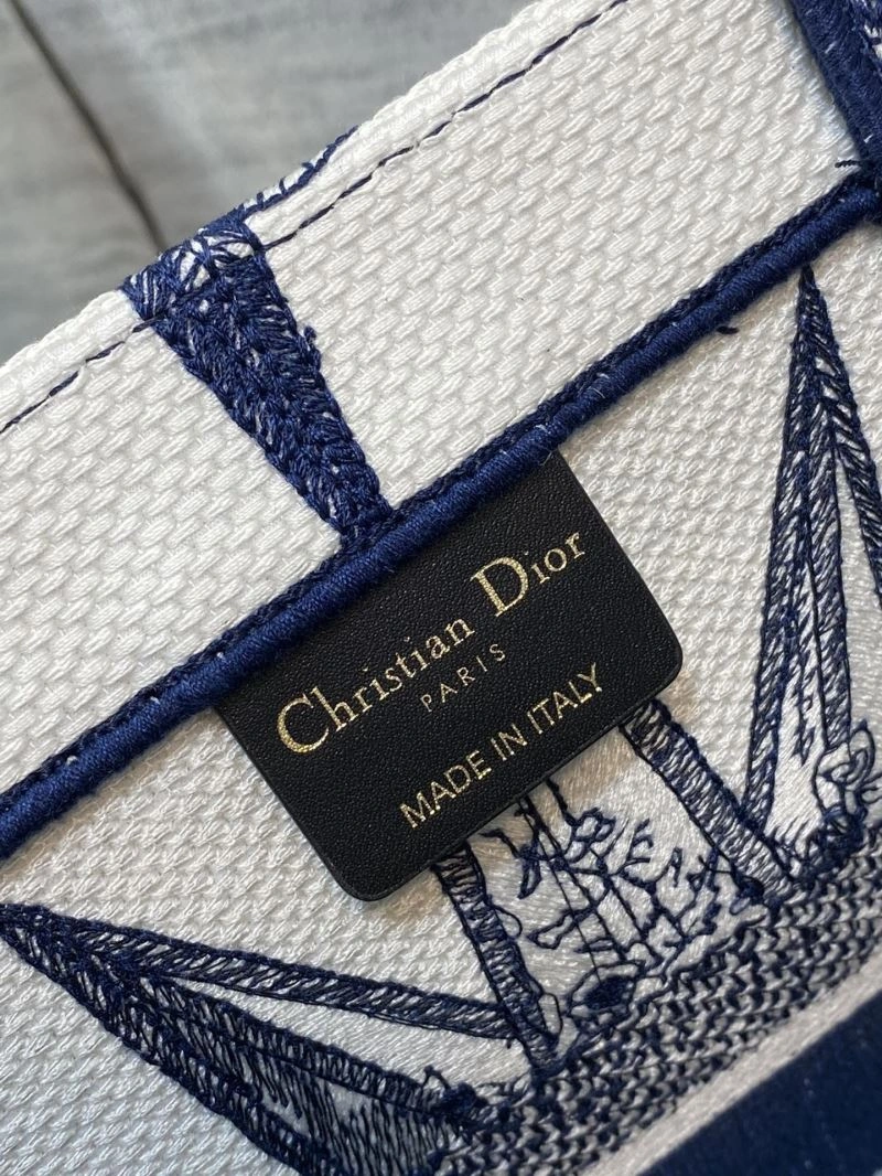 Snug Christian Dior Shopping Bags 75659