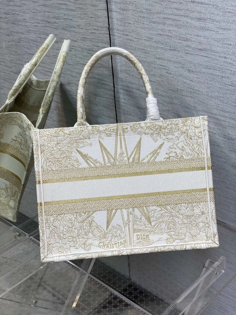 ModernLook Christian Dior Shopping Bags 75655