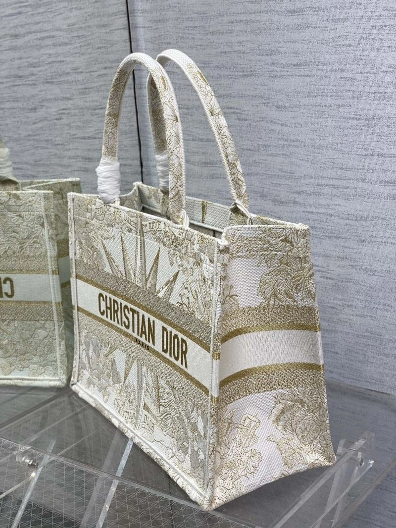 ModernLook Christian Dior Shopping Bags 75655