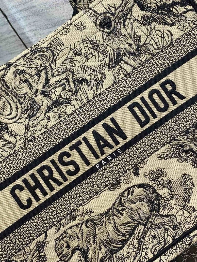 Christian Dior Shopping Bags Comfortable 75652