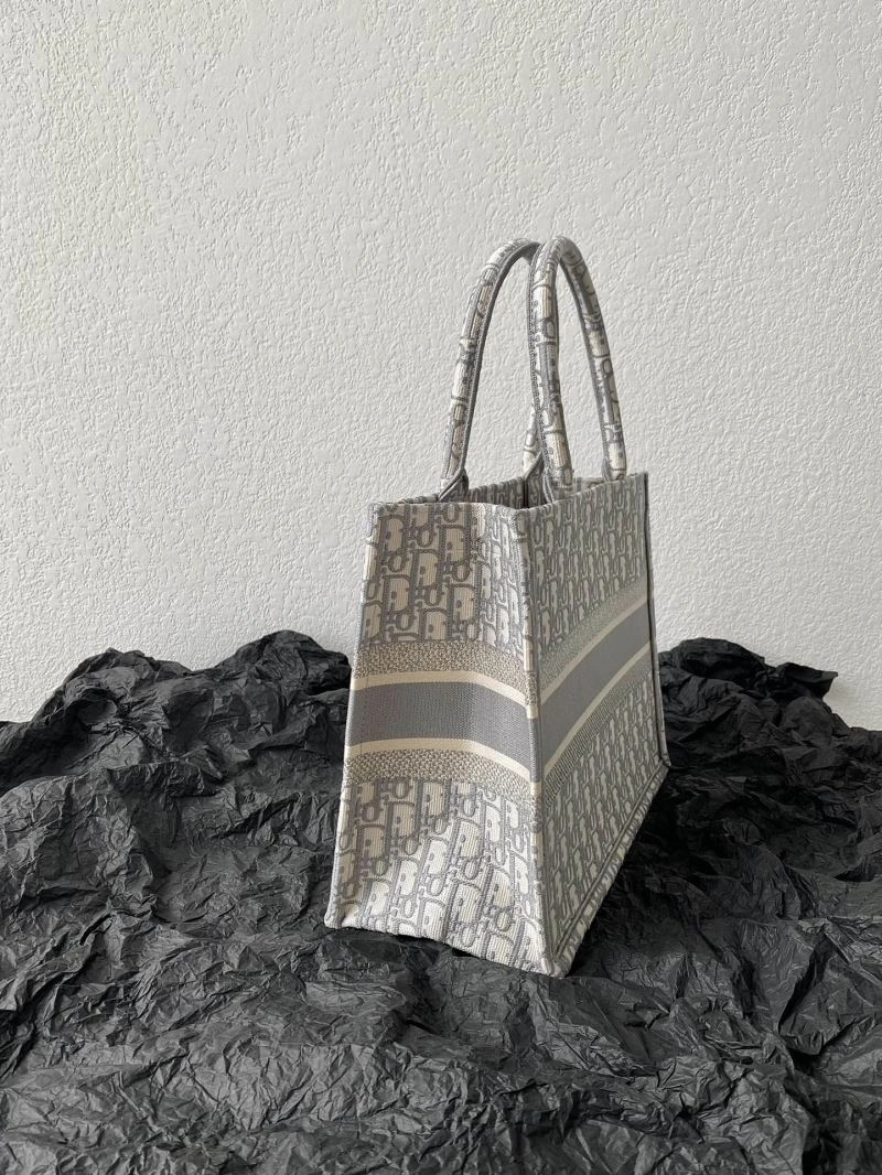 Flexible Christian Dior Shopping Bags 75641