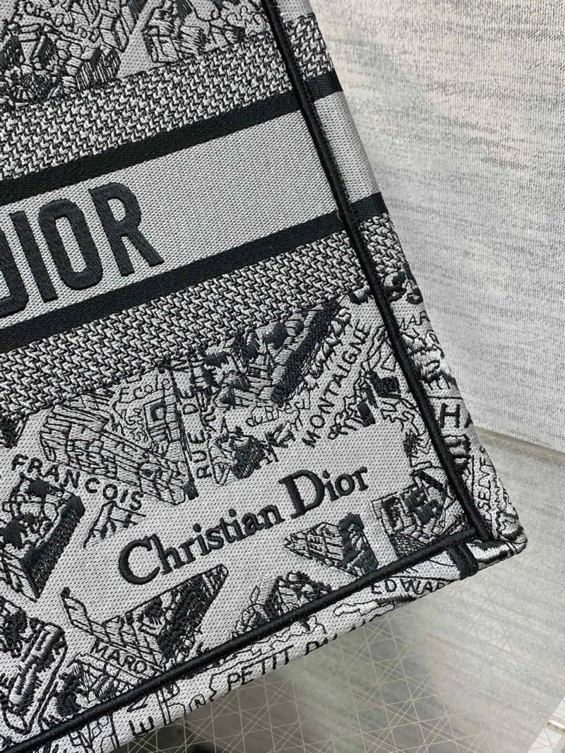 Tailored Christian Dior Shopping Bags 75636
