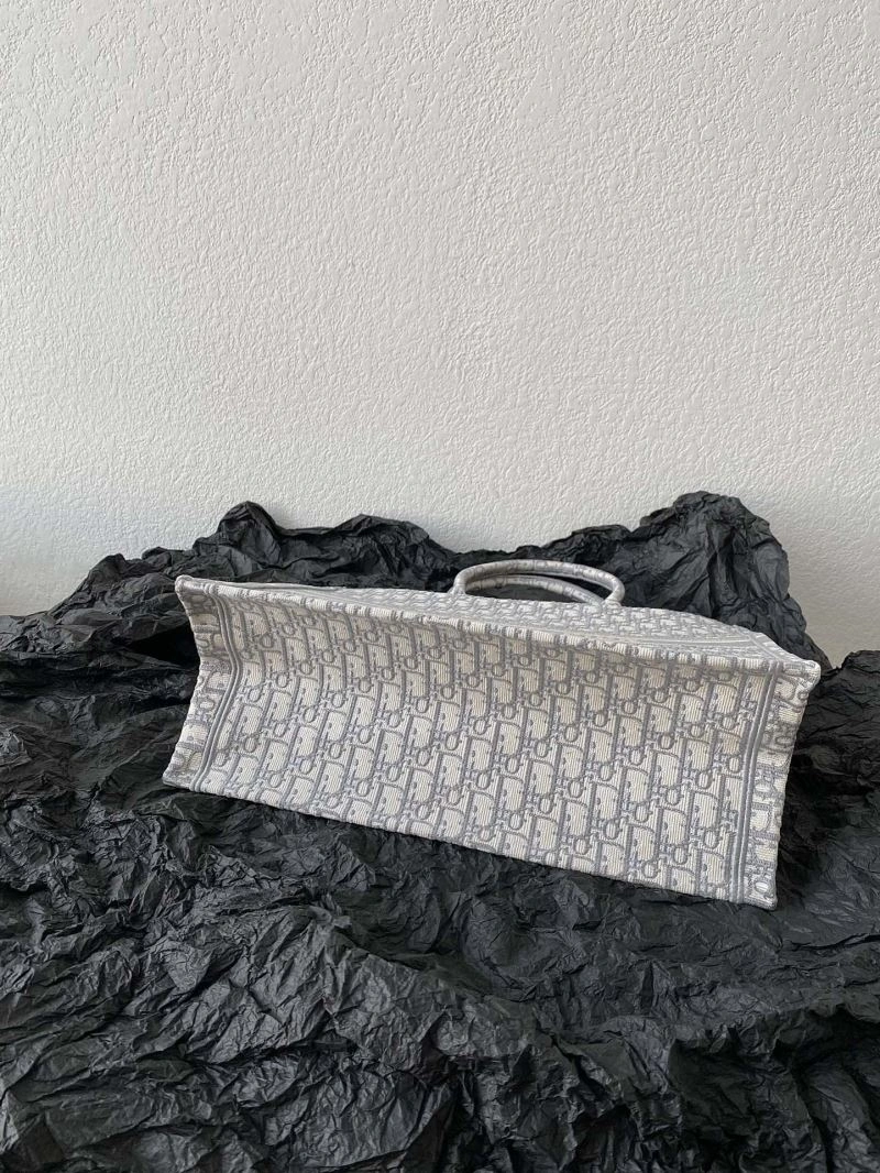 Christian Dior Shopping Bags OdorResistant 75624