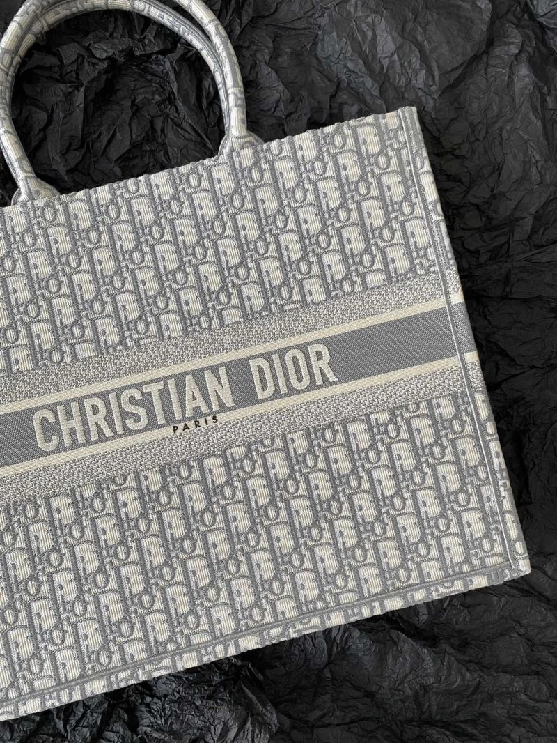 Christian Dior Shopping Bags OdorResistant 75624