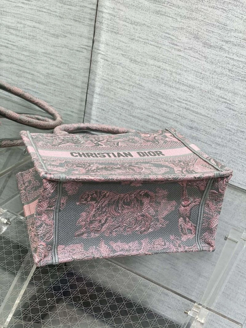 Neat Christian Dior Shopping Bags 75637