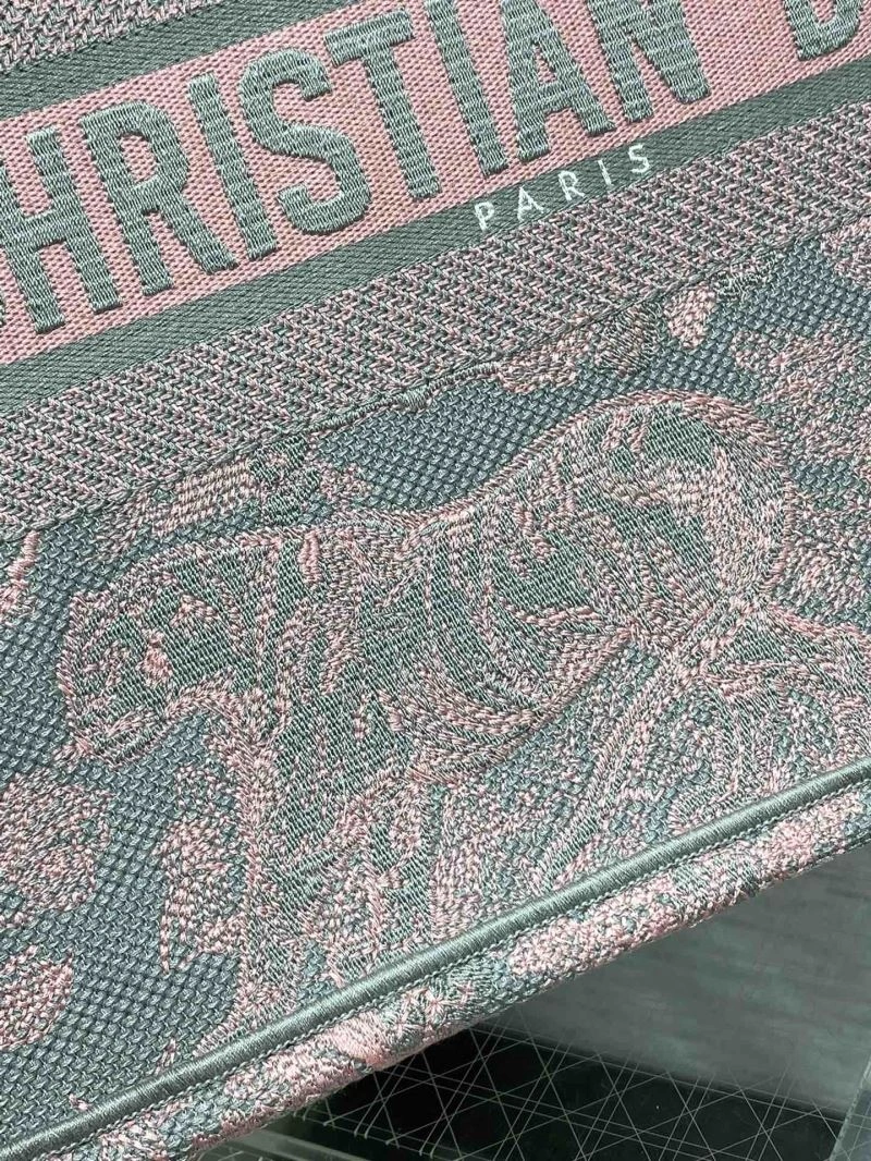 Tailored Christian Dior Shopping Bags 75633