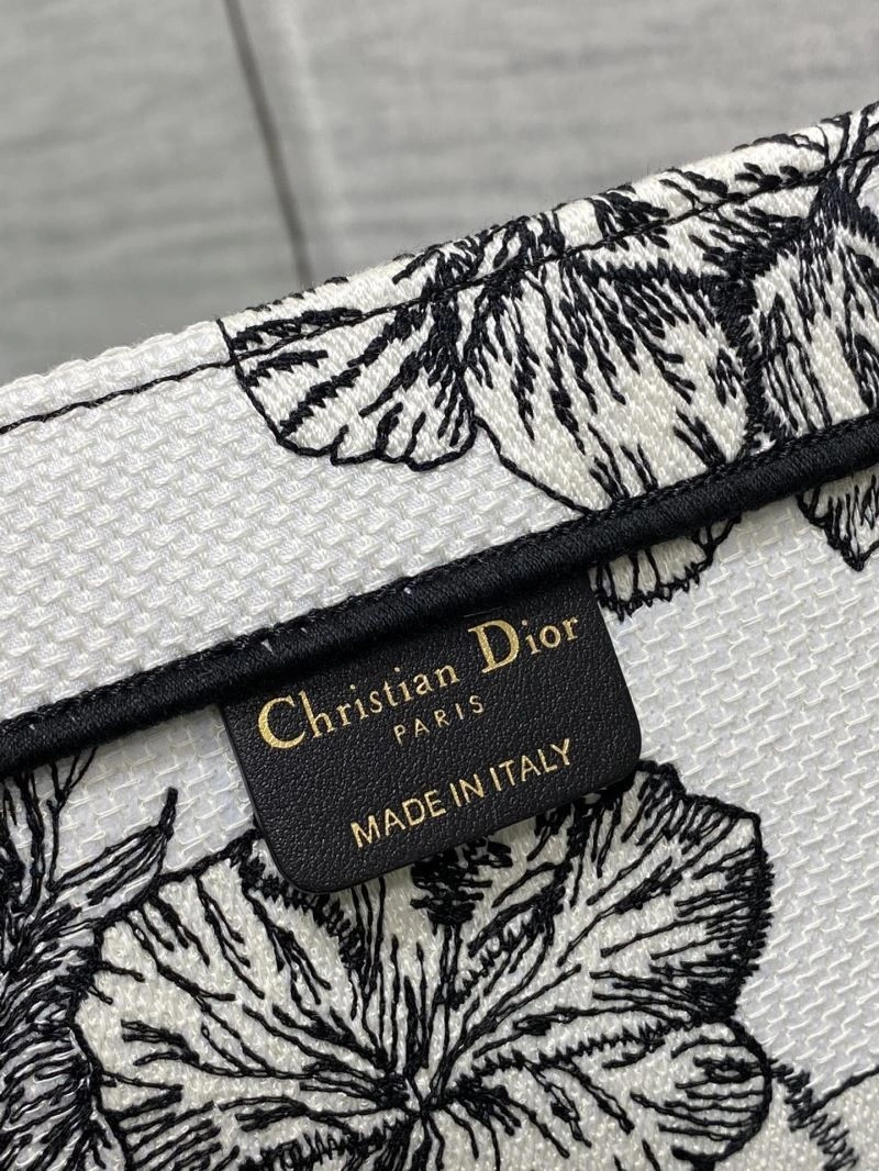 Christian Dior Shopping Bags Bright 75647