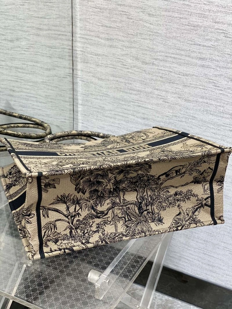 Christian Dior Shopping Bags Seasonal 75632