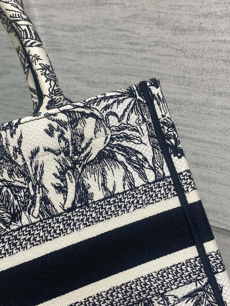 Christian Dior Shopping Bags Casual 75639