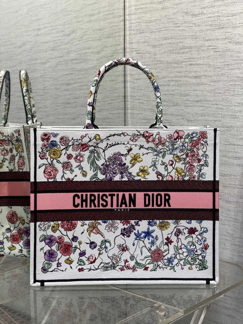 Compact Christian Dior Shopping Bags 75613