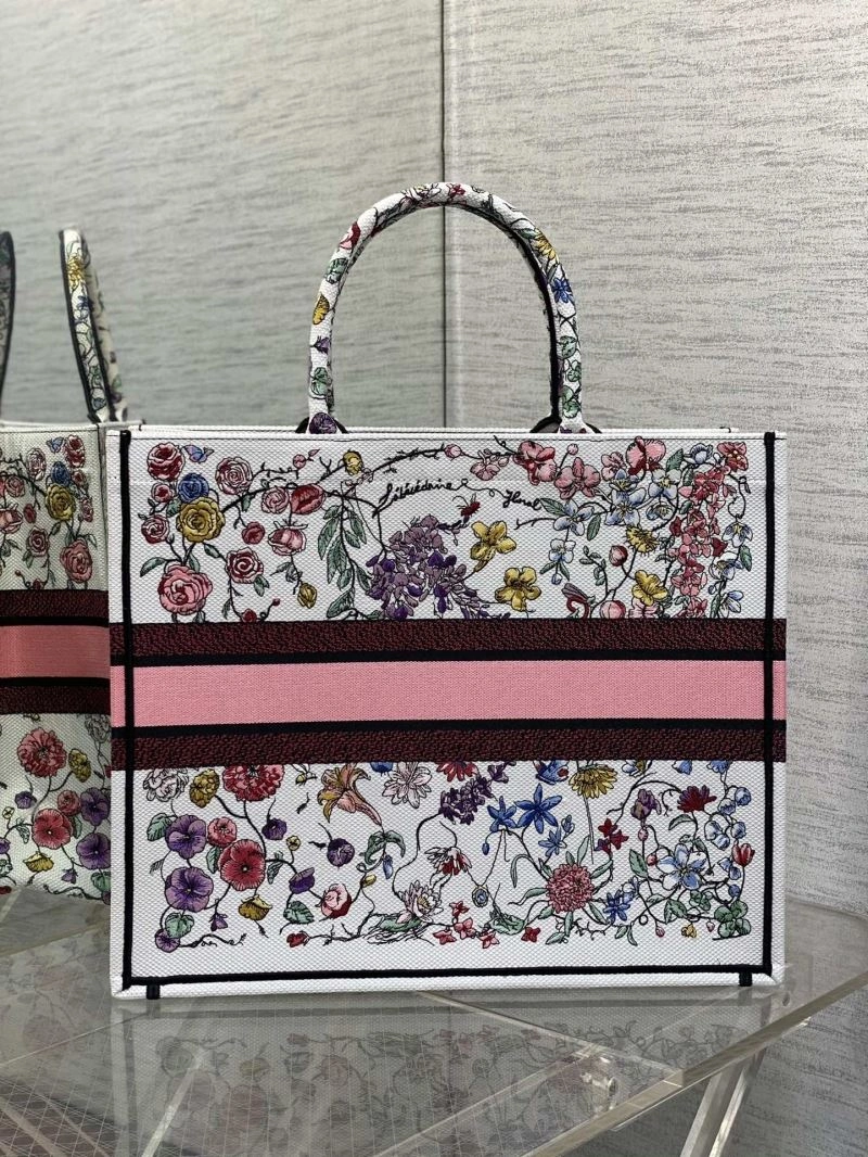 Compact Christian Dior Shopping Bags 75613