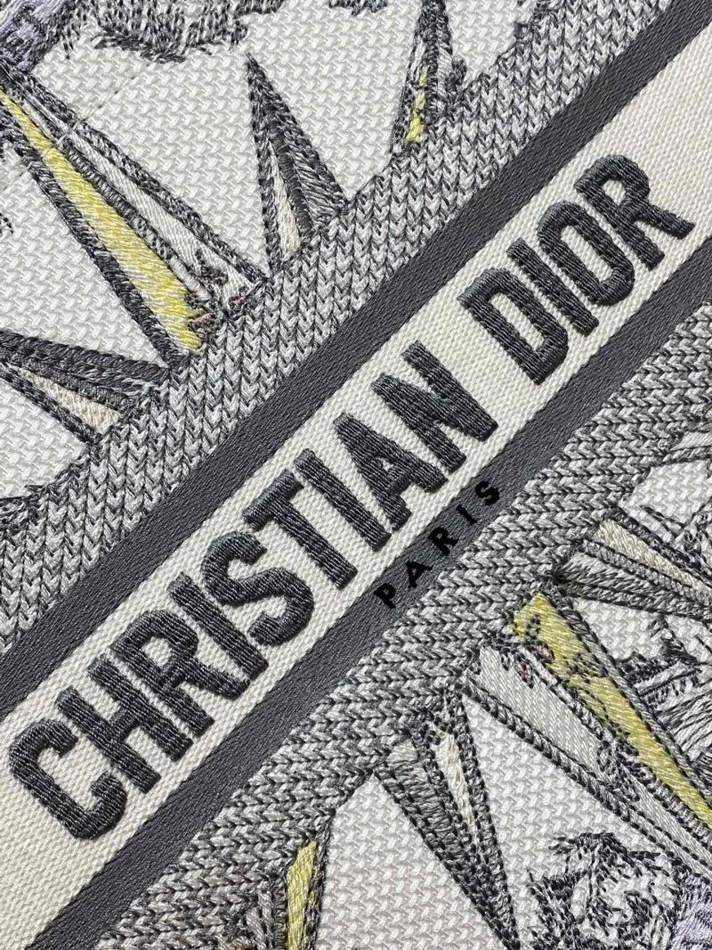 Christian Dior Shopping Bags Upgraded 75611