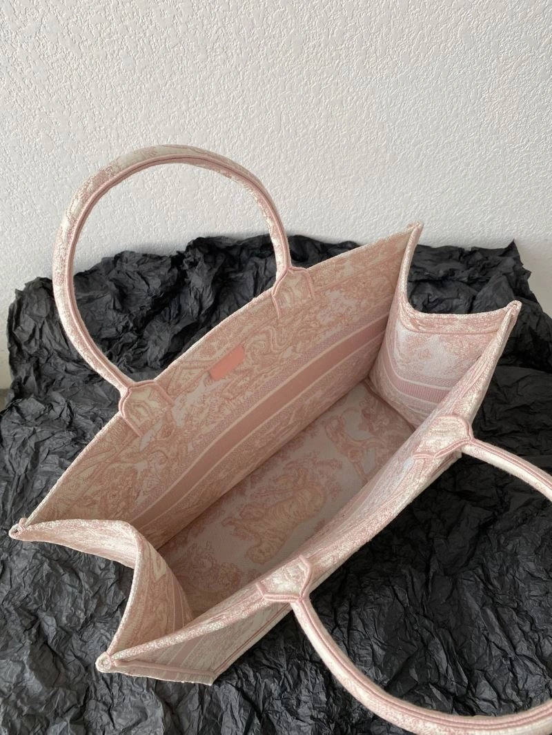 Timeless Christian Dior Shopping Bags 75582
