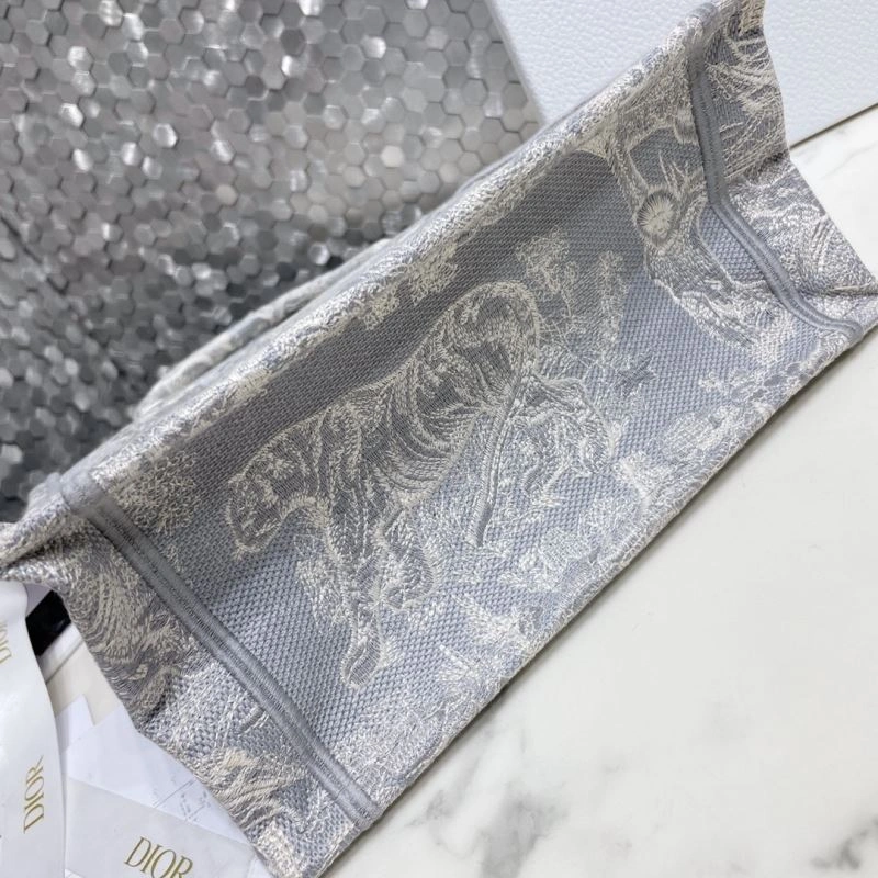 WrinkleFree Christian Dior Shopping Bags 75588