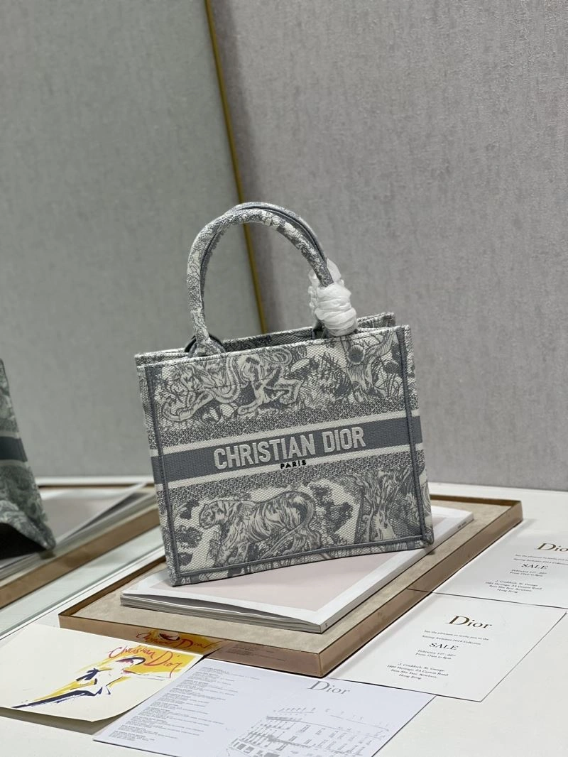 Christian Dior Shopping Bags Lightweight 75586