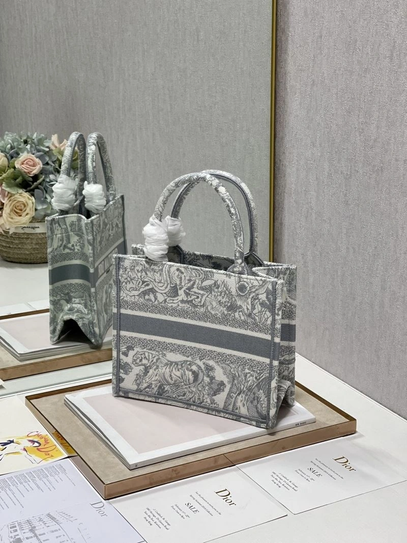 Christian Dior Shopping Bags Lightweight 75586