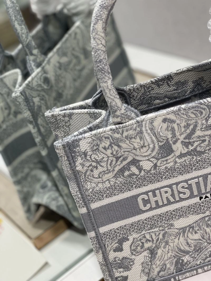Christian Dior Shopping Bags Lightweight 75586