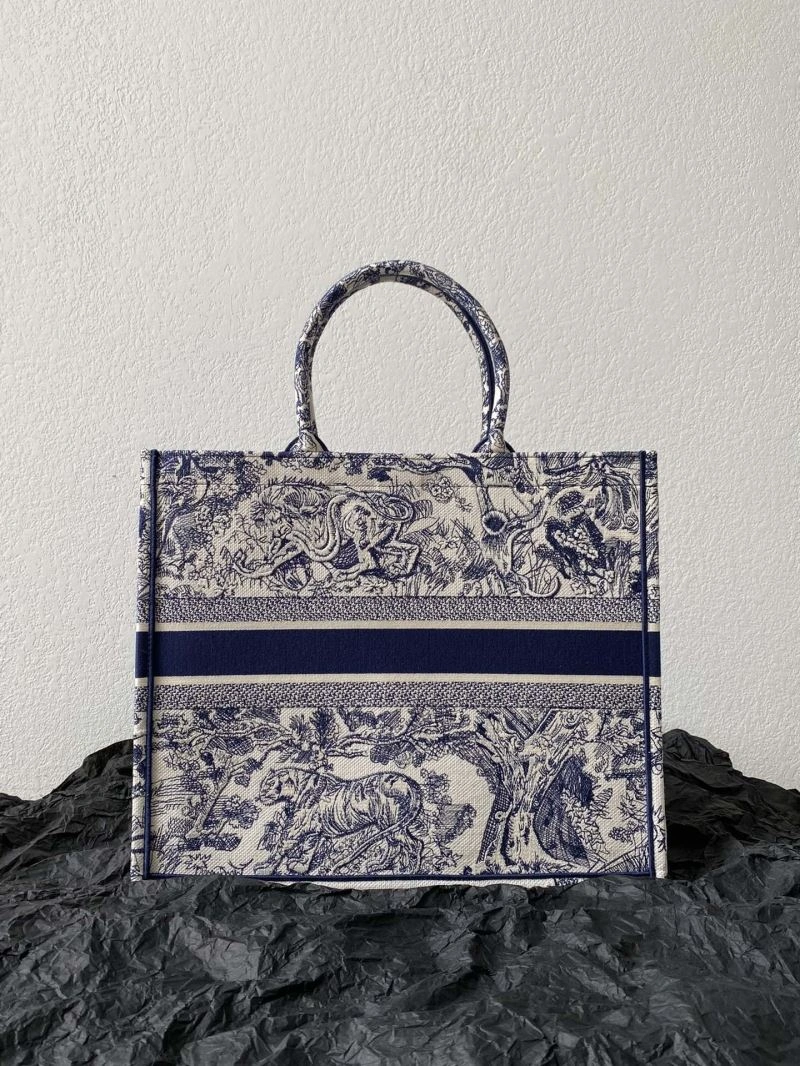Christian Dior Shopping Bags Minimalist 75592