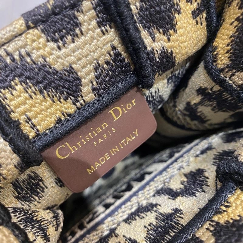 Christian Dior Shopping Bags Durable 75607