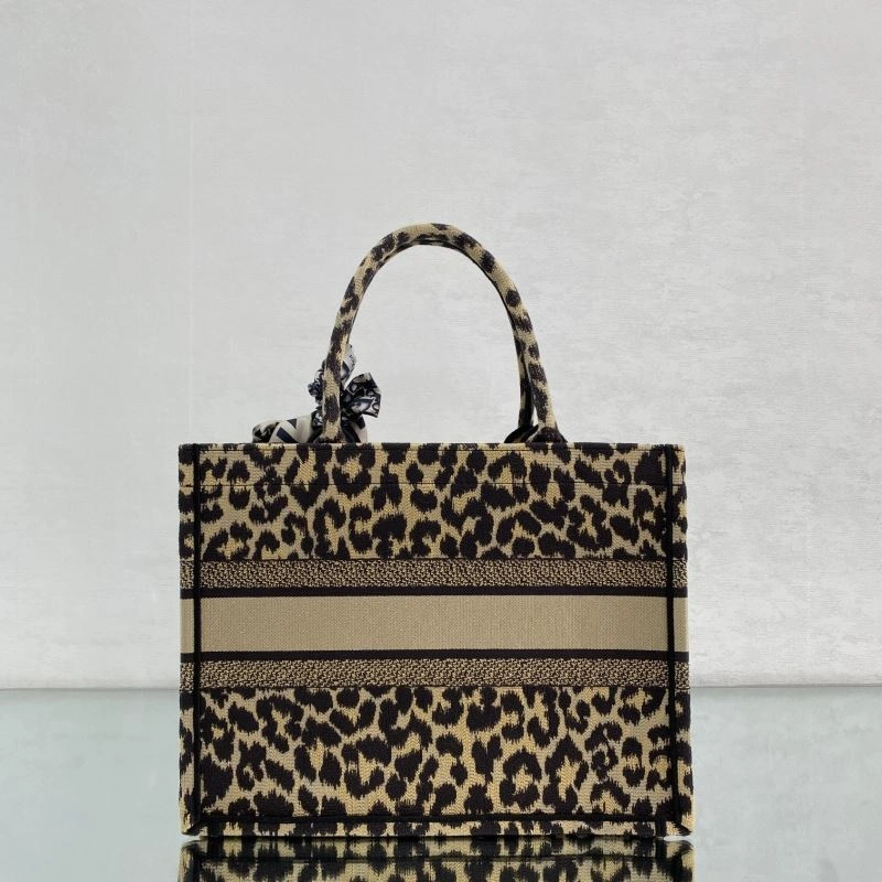 Resilient Christian Dior Shopping Bags 75602