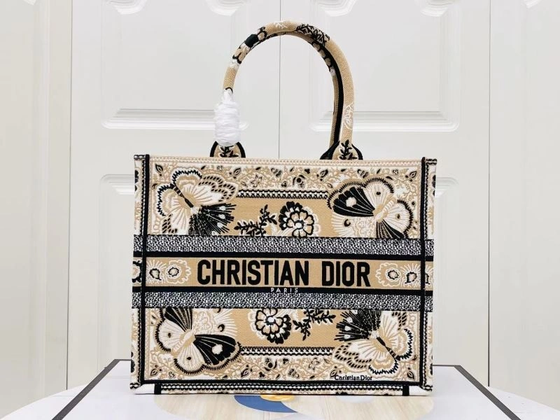 RelaxedFit Christian Dior Shopping Bags 75578