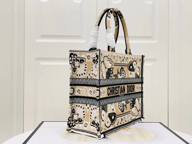 RelaxedFit Christian Dior Shopping Bags 75578
