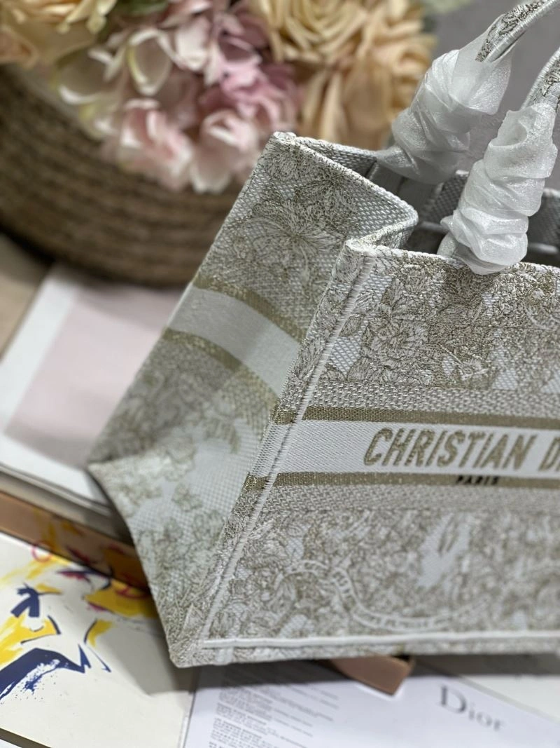 WaterResistant Christian Dior Shopping Bags 75560