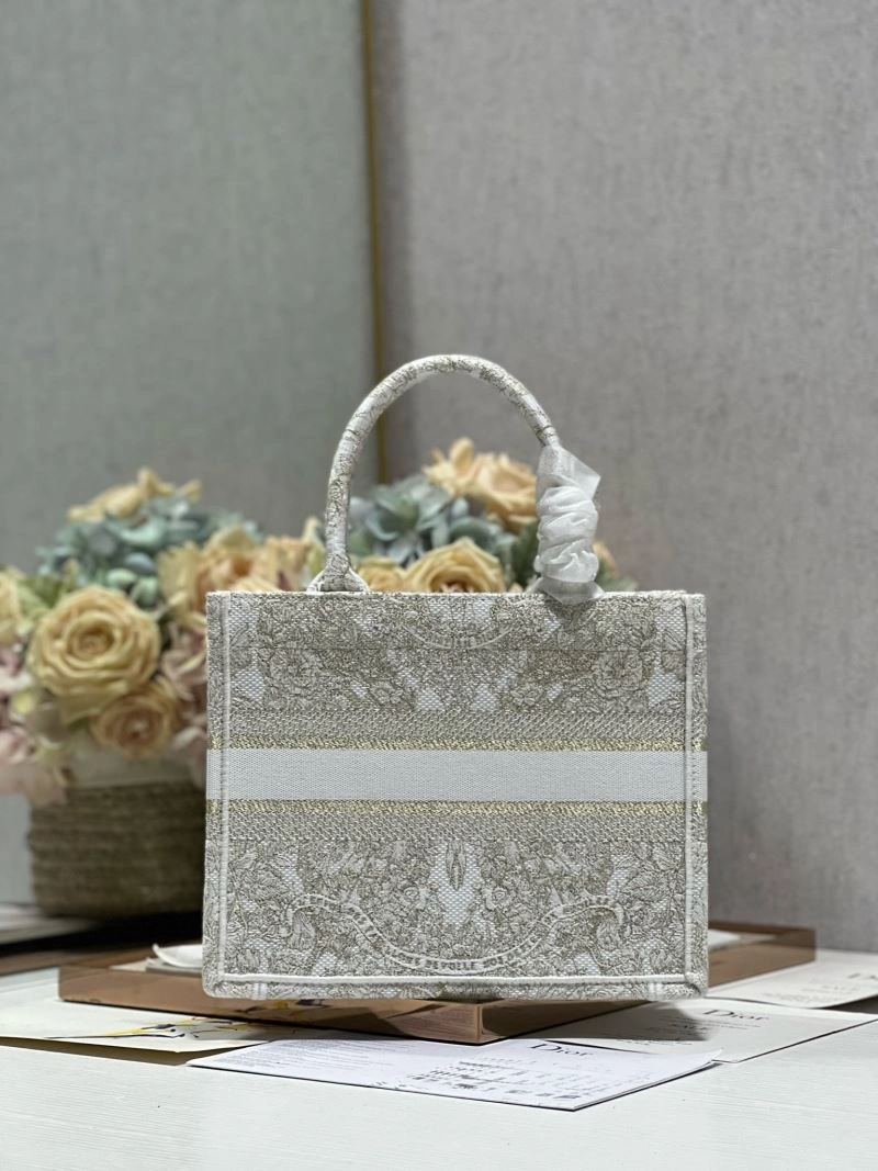 WaterResistant Christian Dior Shopping Bags 75560