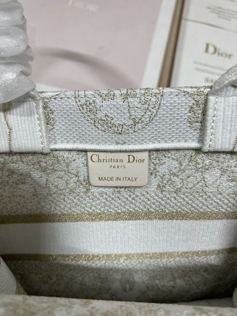 WaterResistant Christian Dior Shopping Bags 75560