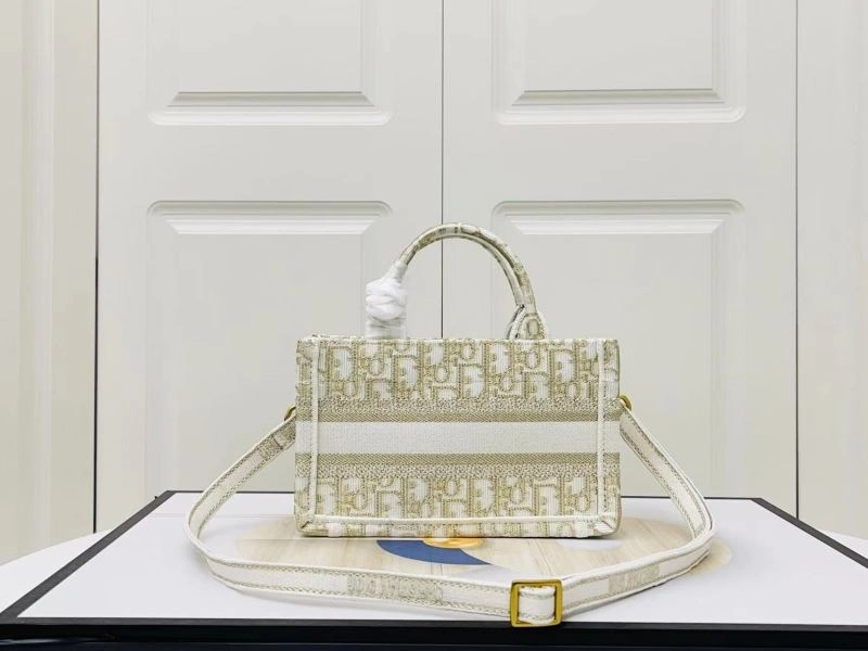 FlexibleFit Christian Dior Shopping Bags 75551