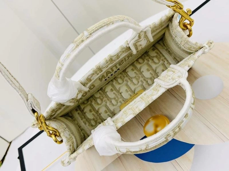 FlexibleFit Christian Dior Shopping Bags 75551