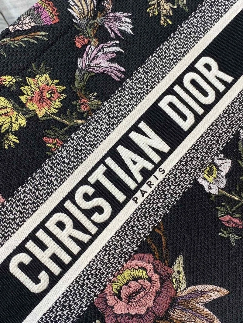 Christian Dior Shopping Bags EyeCatching 75552