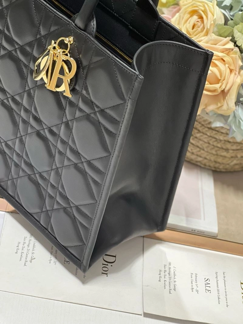 Christian Dior Shopping Bags Functional 75546