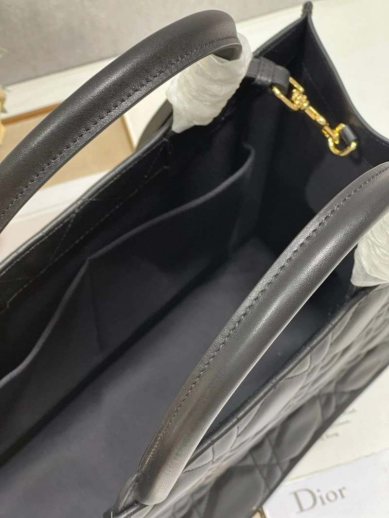 Christian Dior Shopping Bags Functional 75546