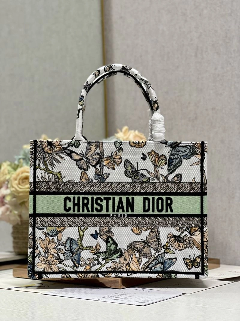 Sleek Christian Dior Shopping Bags 75542
