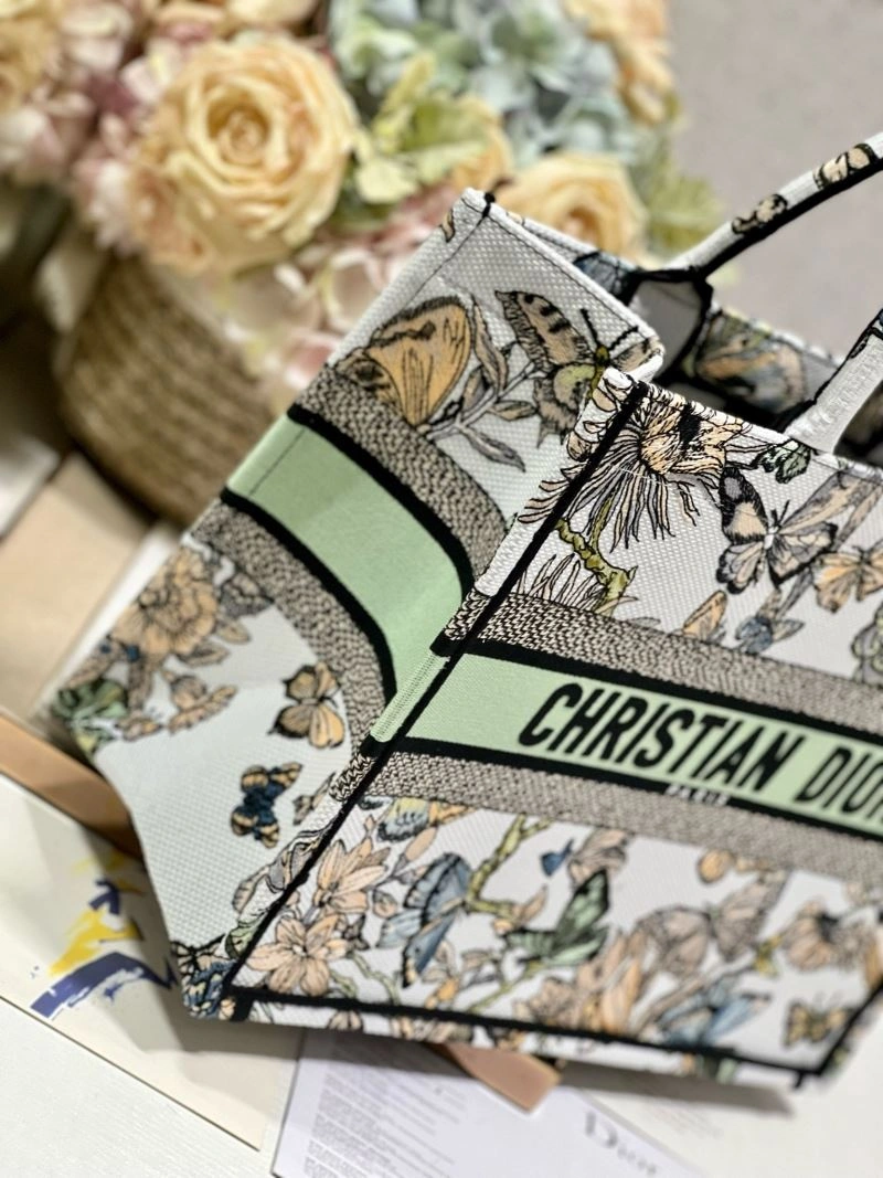 Sleek Christian Dior Shopping Bags 75542
